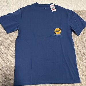 NWT Vineyard Vines basketball short sleeve pocket T-shirt Men’s XS